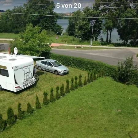 شقة Ferienwohnung 3 Zimmer Am See Naehe Danzig *