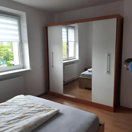 Ferienwohnung 3 Zimmer Am See Naehe Danzig Zawory (Pomerania)