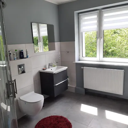 Ferienwohnung 3 Zimmer Am See Naehe Danzig شقة