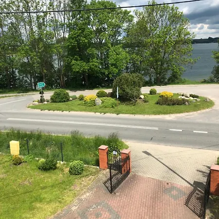 Ferienwohnung 3 Zimmer Am See Naehe Danzig شقة *